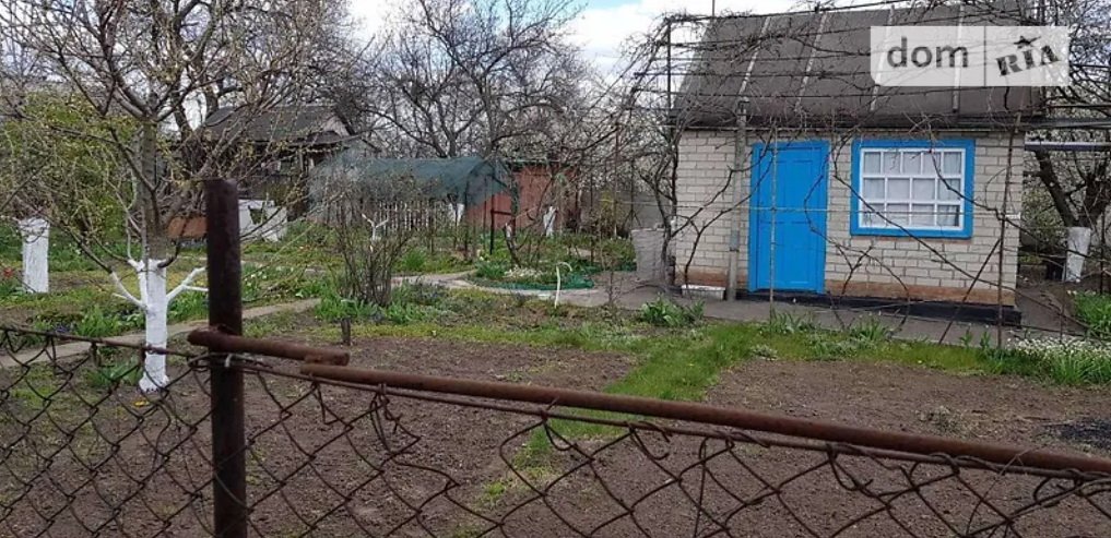 Небольшой дачный домик