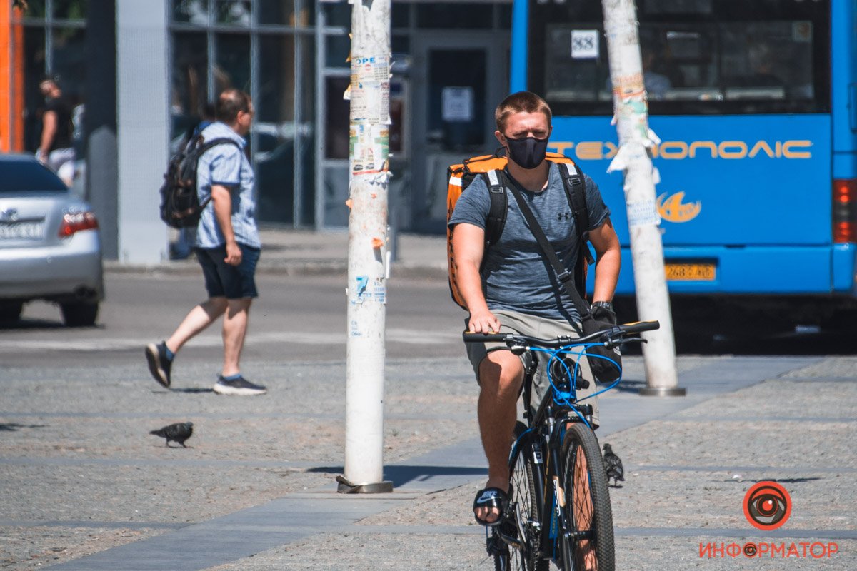 Днепр в лицах: как жители города проводят жаркие выходные 12