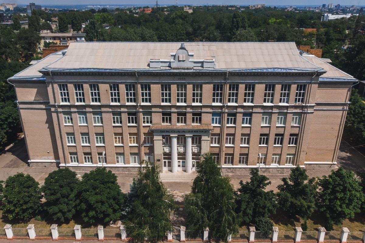 Выборы в Днепре: что думают избиратели о работе депутата Хмельникова 4