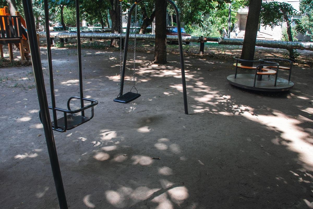 Выборы в Днепре: что думают избиратели о работе депутата Хмельникова 5