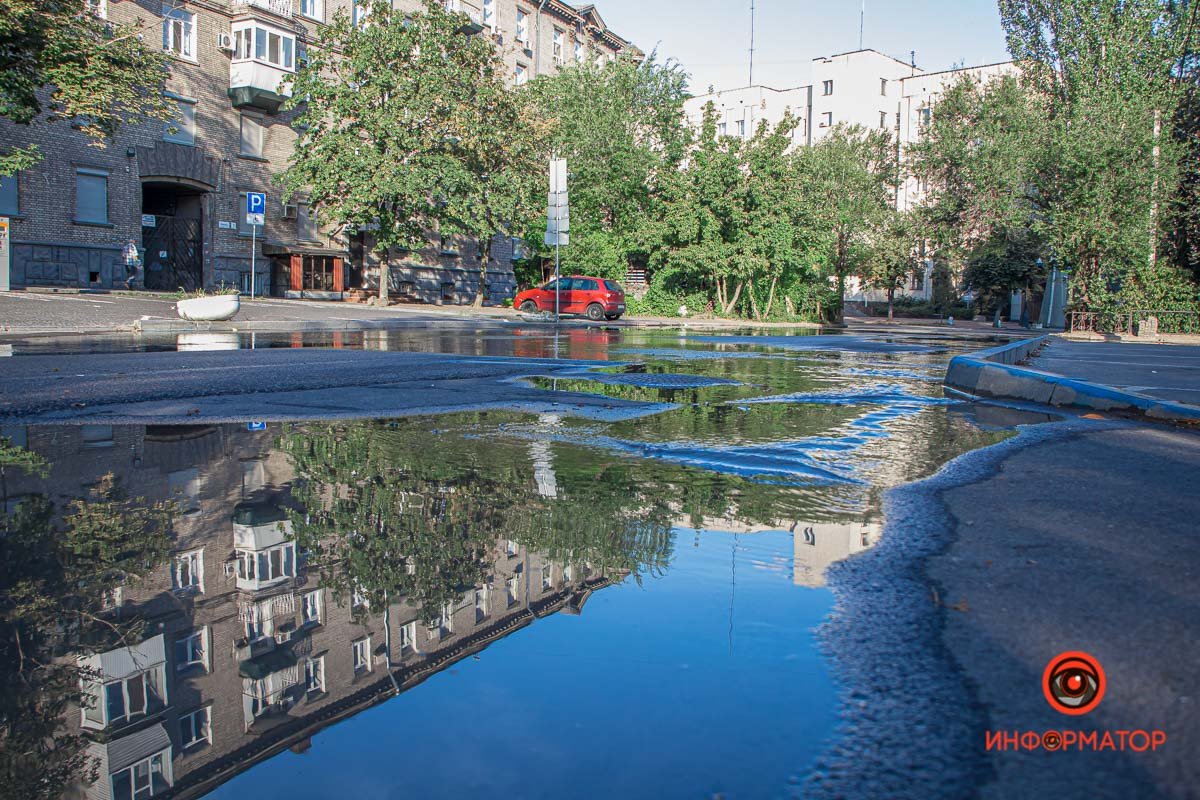 Водой заливает дворы Водой заливает дворы