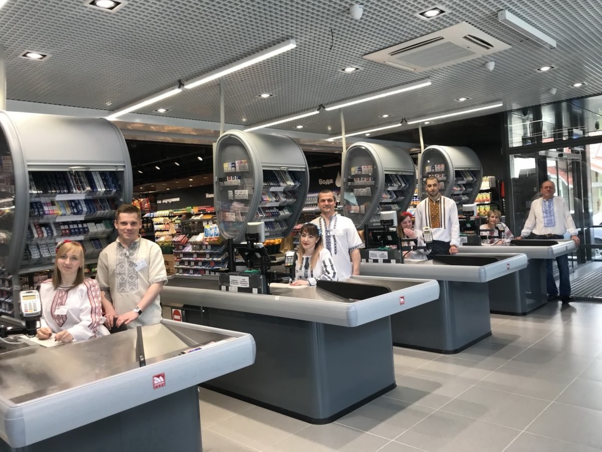 День торговли в АТБ: 25 лет крупнейший ритейлер обеспечивает украинцев качественными продуктами 1