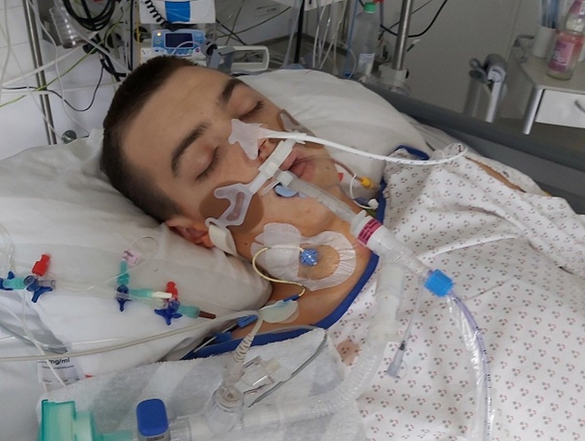 Радует то, что динамика положительная и опухоль поддается химиотерапии