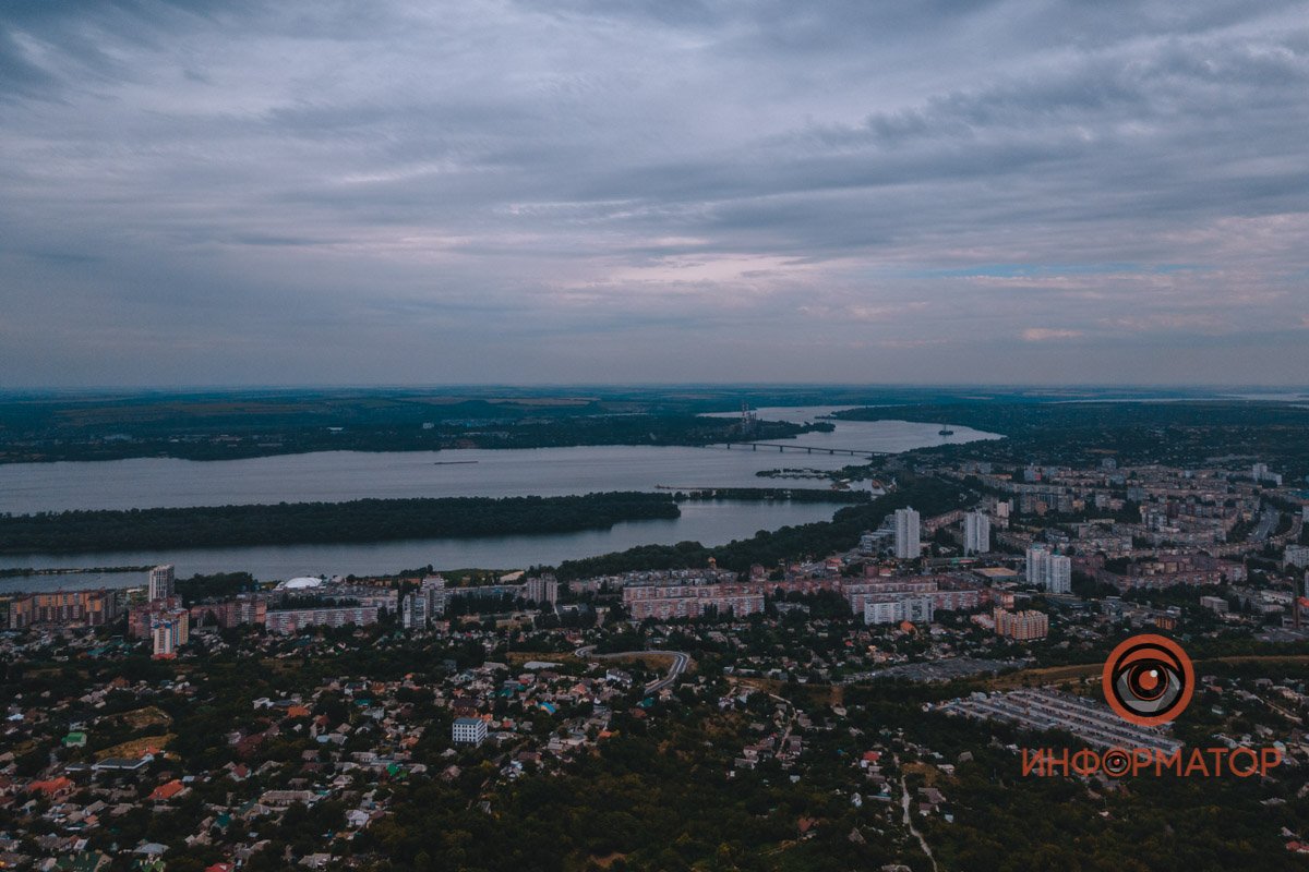 Небо сливается с водой Небо сливается с водой