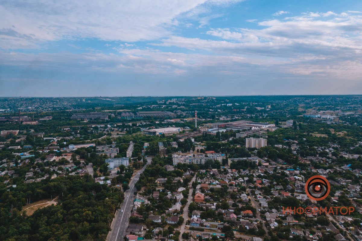 Шпиль в центре Шпиль в центре