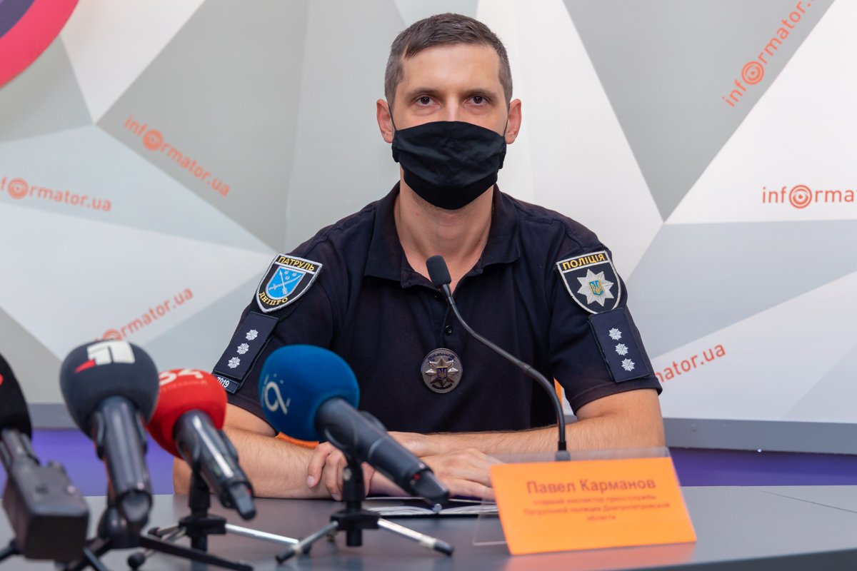 Павел Карманов — начальник отдела по связям с общественностью патрульной полиции Днепропетровской области