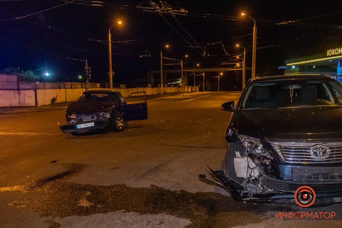 Авария произошла на перекрестке Калиновой и Янтарной