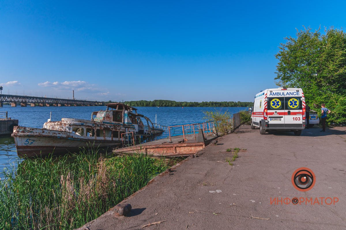 По предварительной информации, медикам удалось откачать пострадавшего