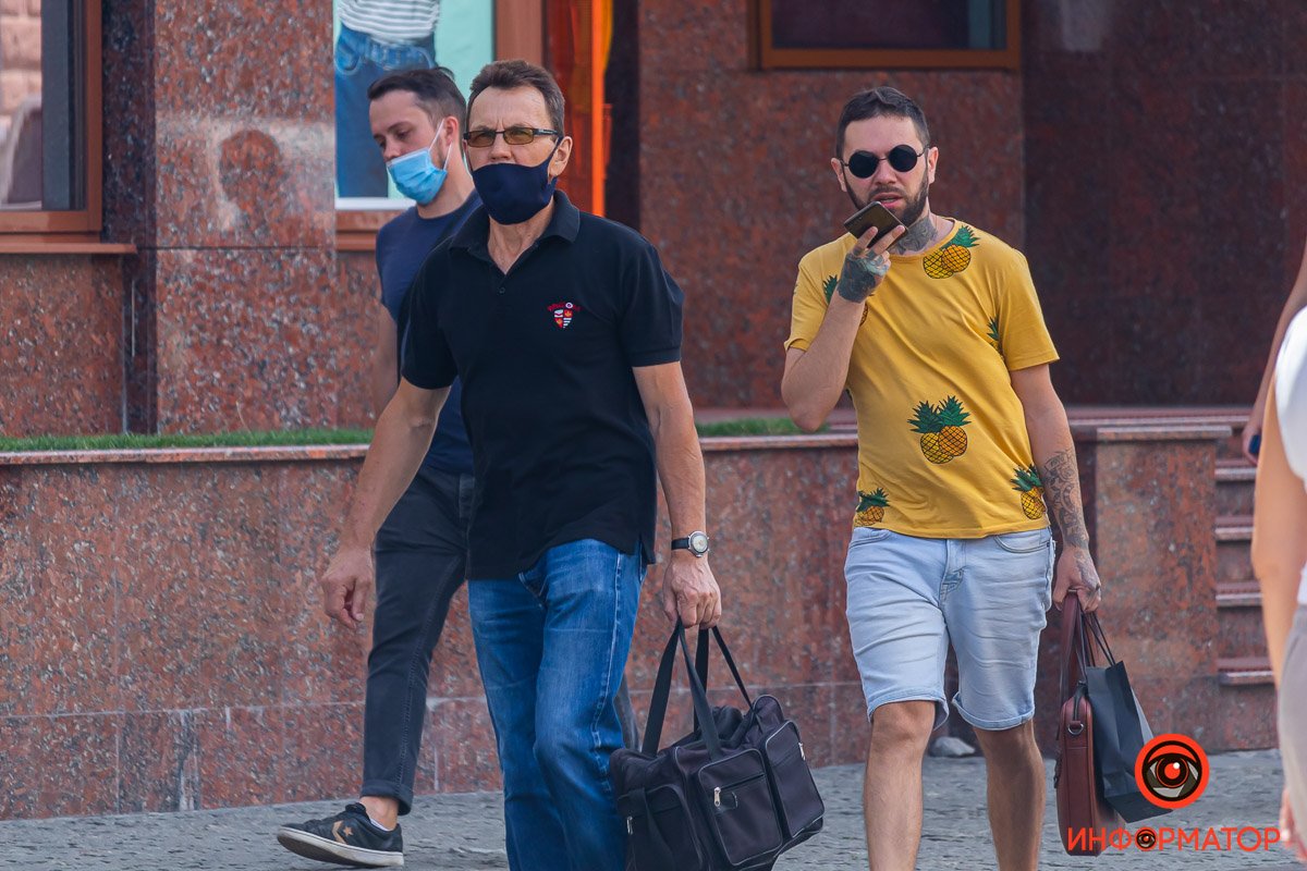 Маски нет? Не беда: выручает борода! Маски нет? Не беда: выручает борода!