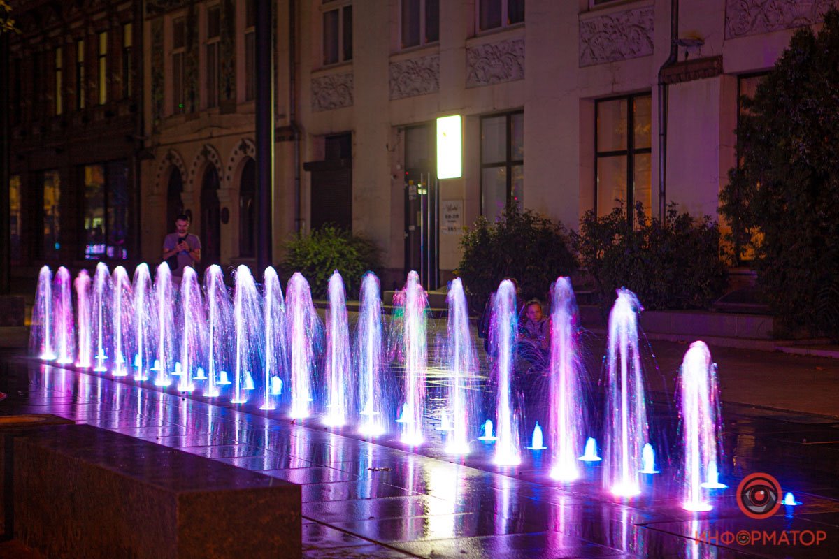 В темное время суток это выглядит наиболее волшебно В темное время суток это выглядит наиболее волшебно