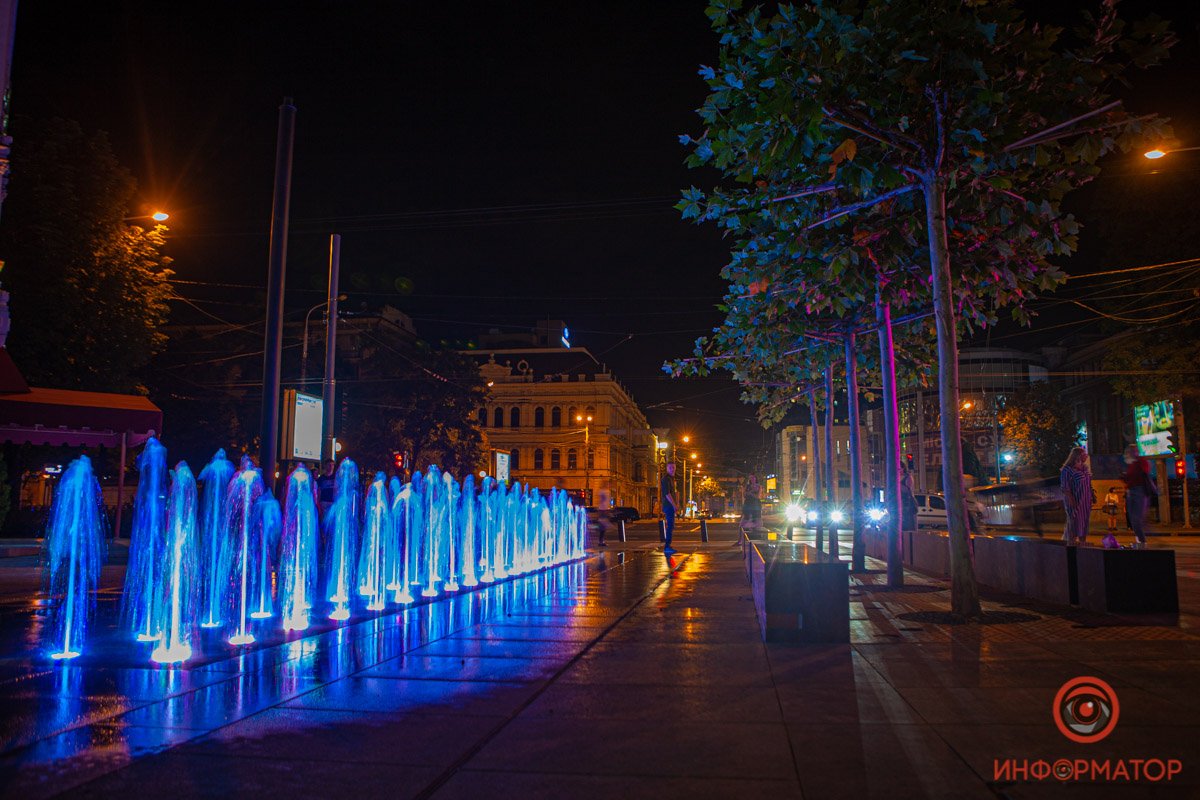 Приятно здесь проводить вечера после знойного дня Приятно здесь проводить вечера после знойного дня