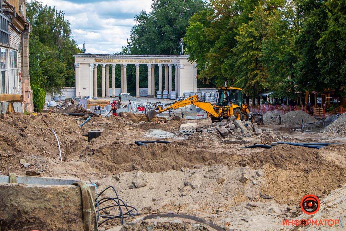 Проход к парку Шевченко по Яворницкого перерыт