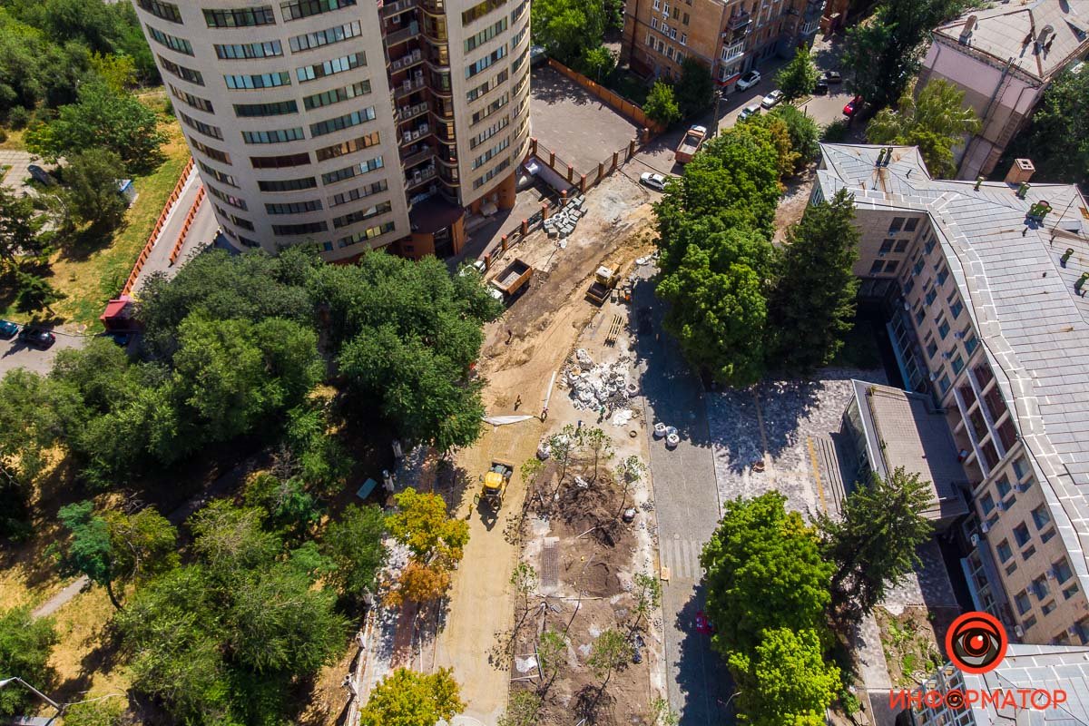 Работа кипит