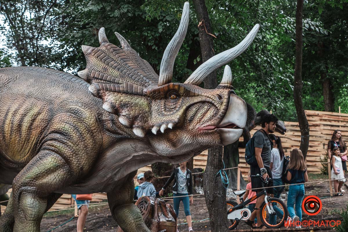 Теперь мы понимаем, отчего вымерли динозавры… Они просто не умели улыбаться Теперь мы понимаем, отчего вымерли динозавры… Они просто не умели улыбаться