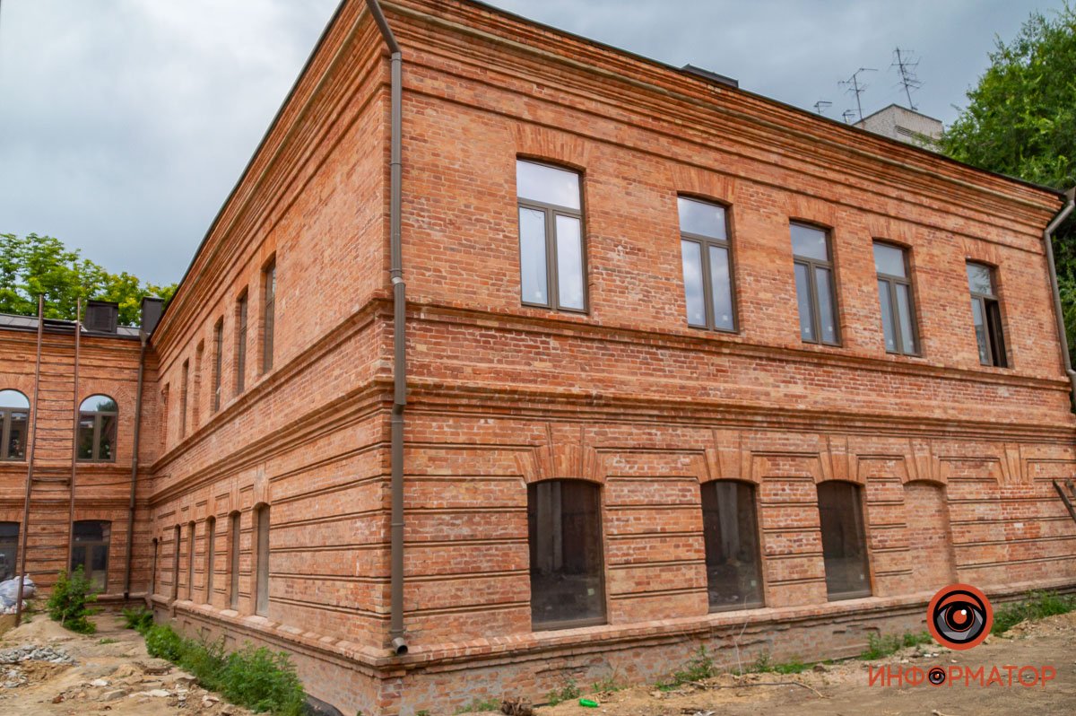 В Днепре продолжают реконструкцию Центра современной культуры: что там будет 5