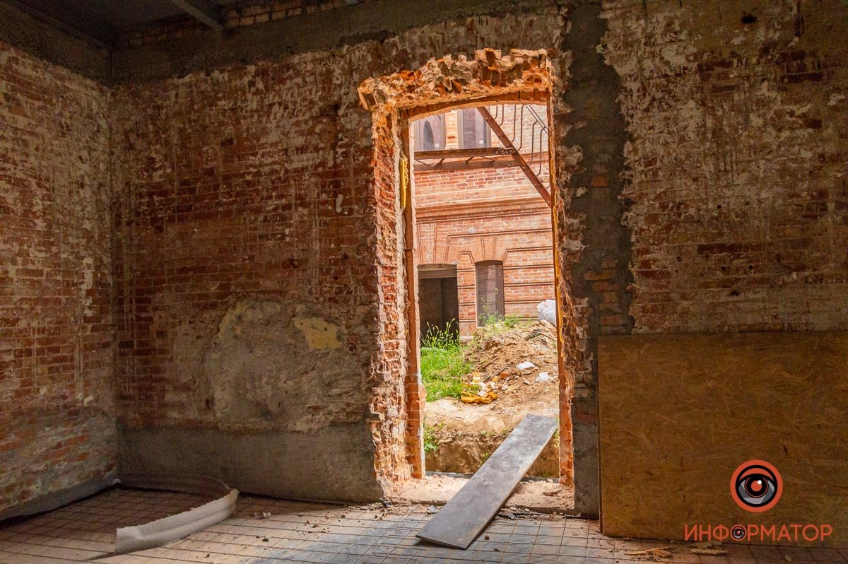 В Днепре продолжают реконструкцию Центра современной культуры: что там будет 7