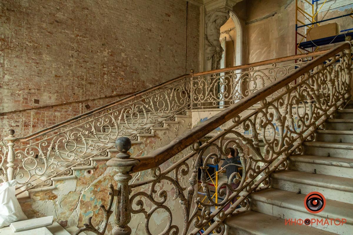 В Днепре продолжают реконструкцию Центра современной культуры: что там будет 8