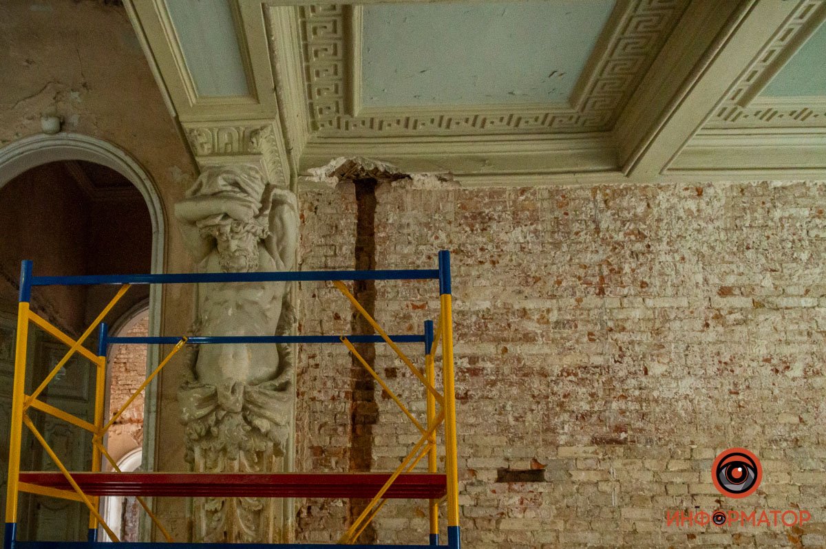 В Днепре продолжают реконструкцию Центра современной культуры: что там будет 9