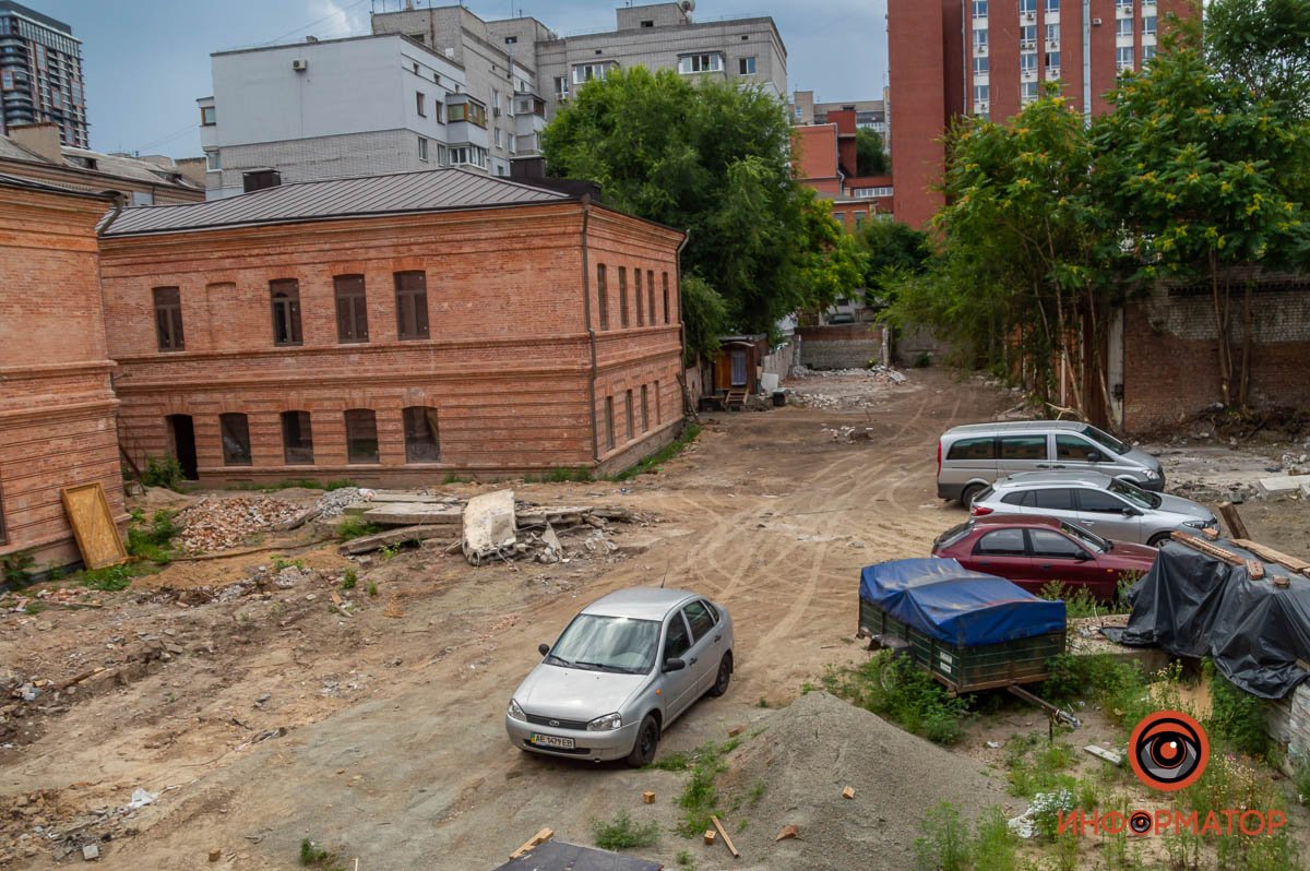 В Днепре продолжают реконструкцию Центра современной культуры: что там будет 26