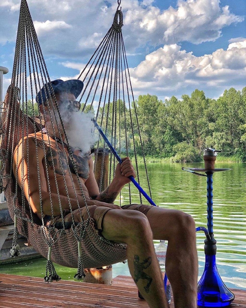 Лучшие пляжные фото девушек и парней Днепра в Instagram 34