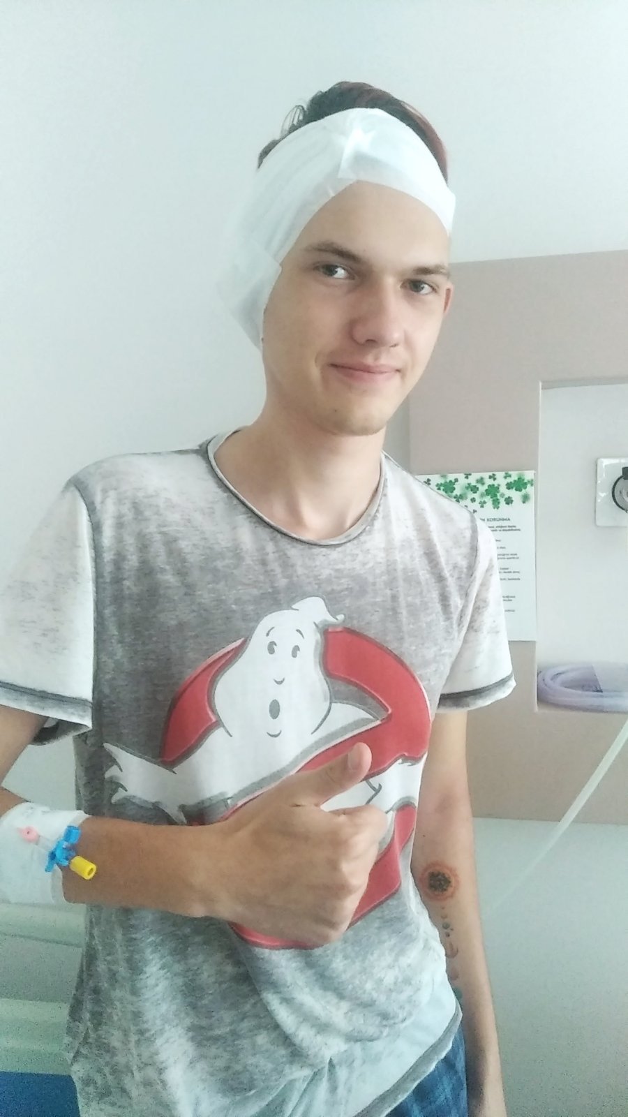 Богдан мечтает стать физиком Богдан мечтает стать физиком