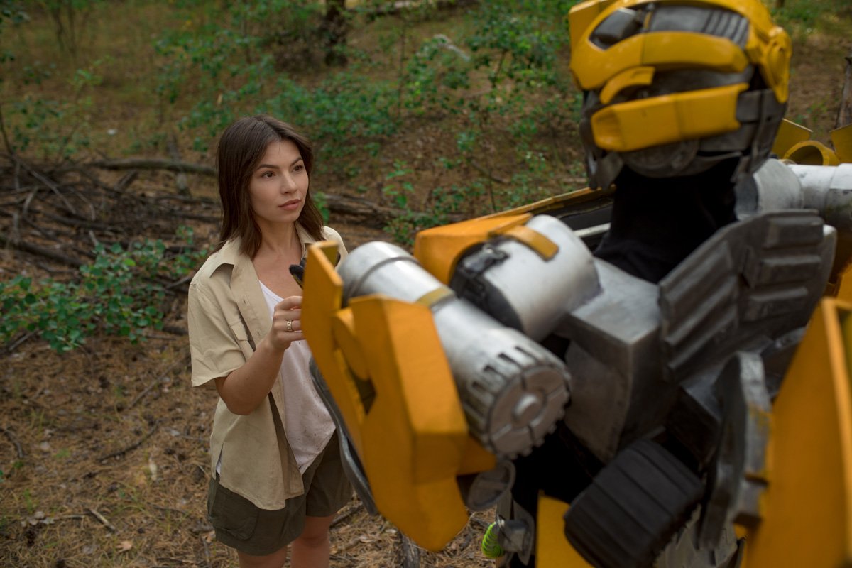 В Днепр из Кибертрона приехал Бамблби 1