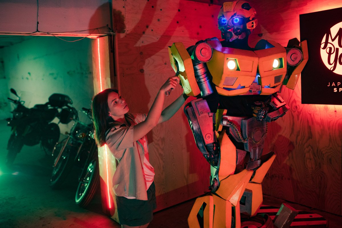 В Днепр из Кибертрона приехал Бамблби 24