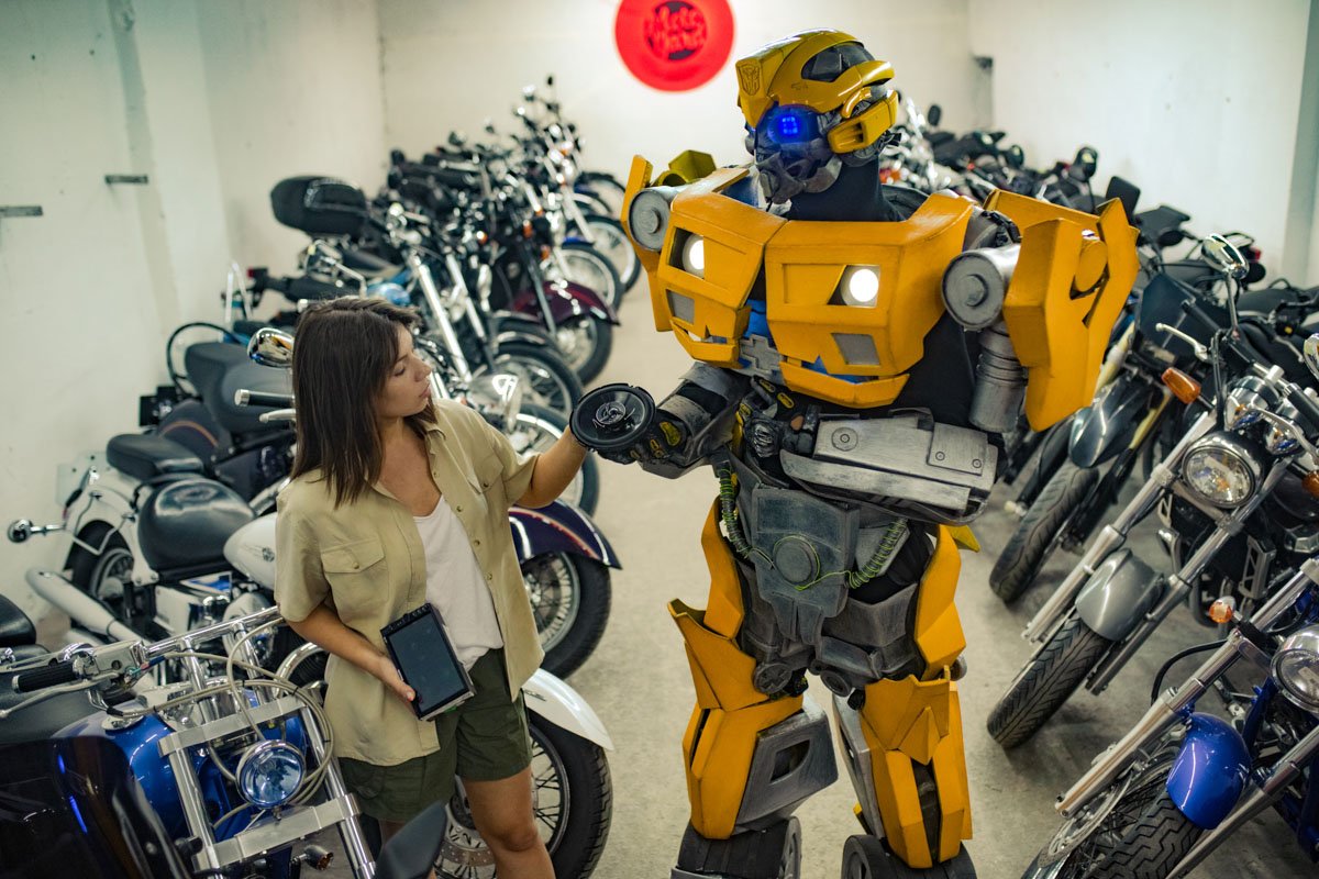 В Днепр из Кибертрона приехал Бамблби 29