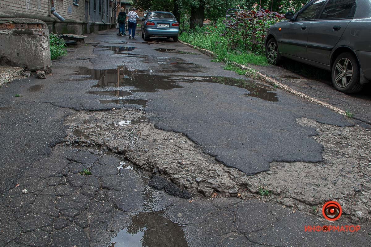 Выборы Днепра: обещания Юрия Акуленко вылились в разруху на улицах и во дворах 8