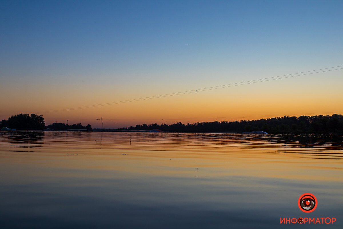 Город готовится к пробуждению Город готовится к пробуждению