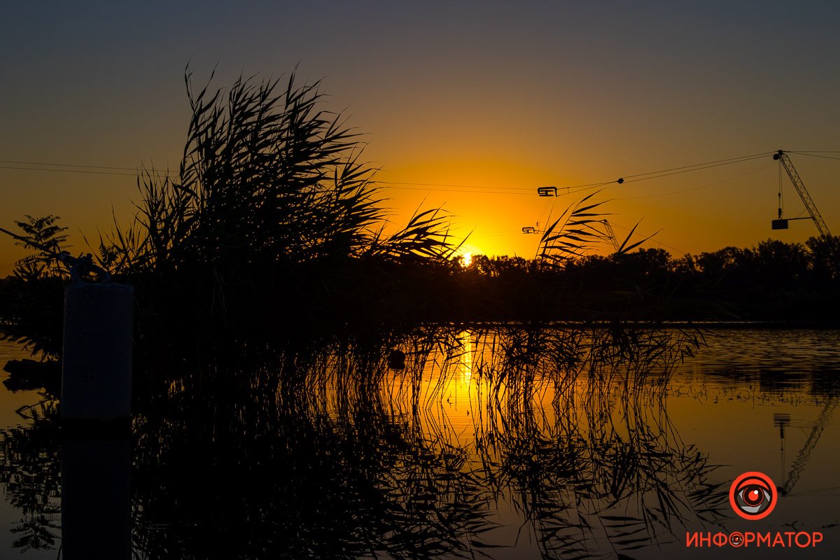 Постепенно пробуждается Постепенно пробуждается