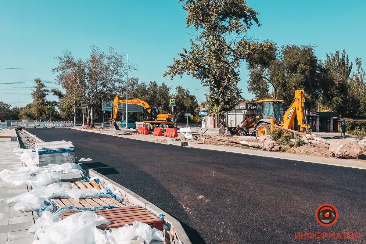 Здесь полностью заменят дорожное покрытие Здесь полностью заменят дорожное покрытие