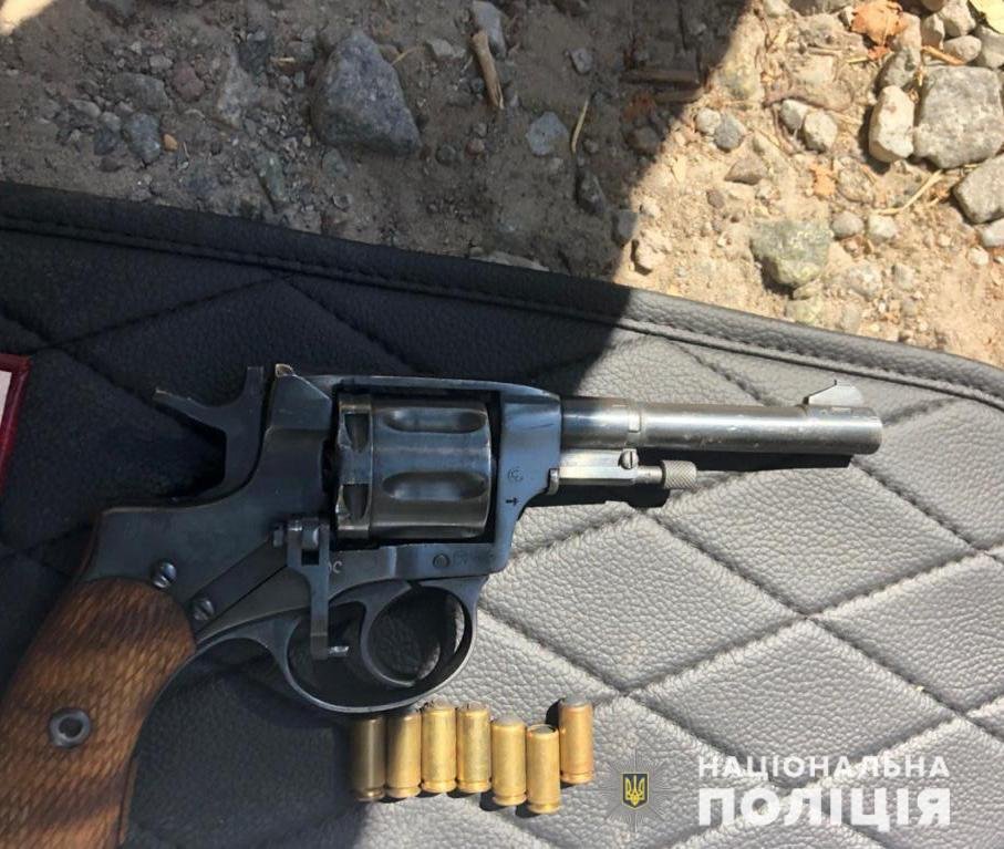 В Днепре под чужими документами жил мужчина, которого за заказное убийство разыскивал Интерпол 3