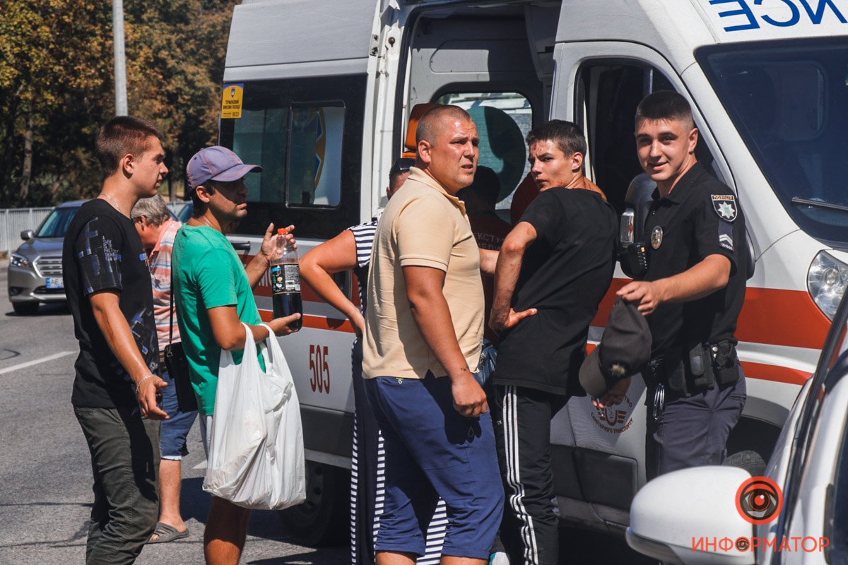 Легковушка столкнулась с манипулятором