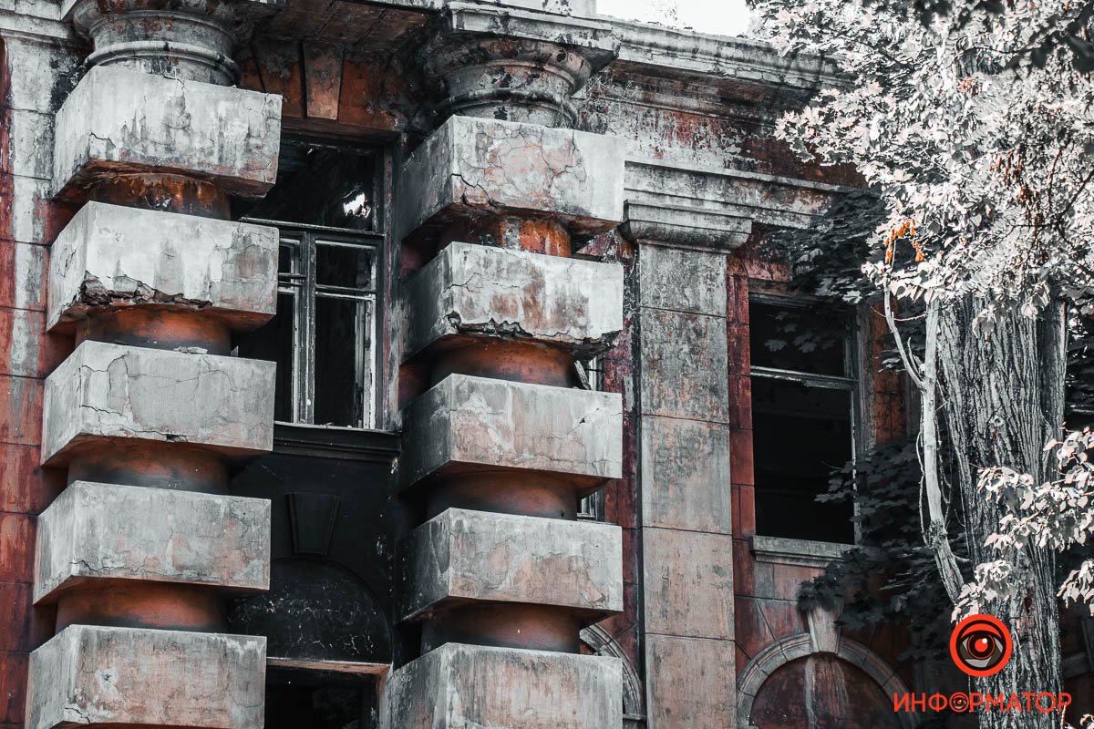 Без слез не взглянешь Без слез не взглянешь