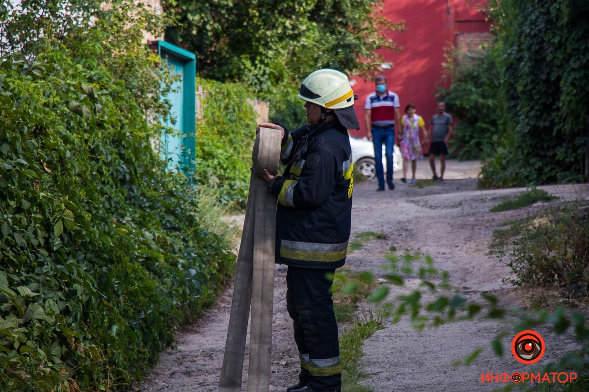 В Днепре на Караваева горела квартира: погиб мужчина 4