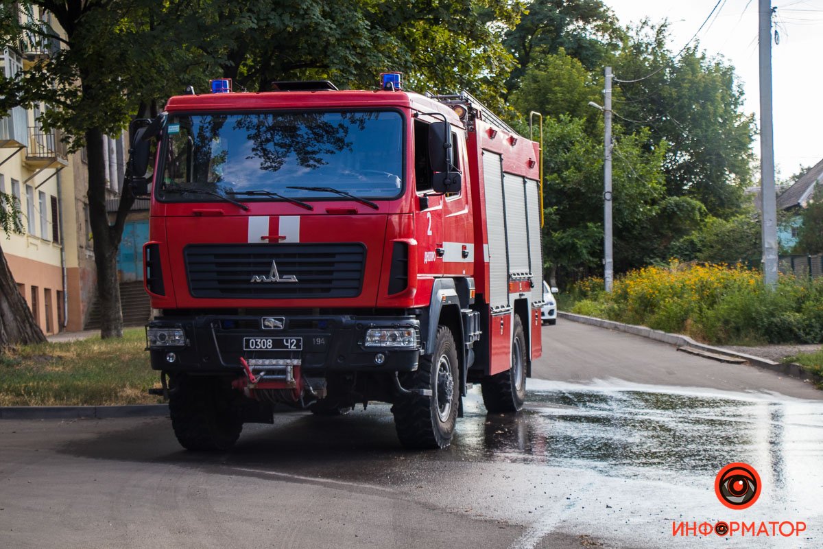 В Днепре на Караваева горела квартира: погиб мужчина 6