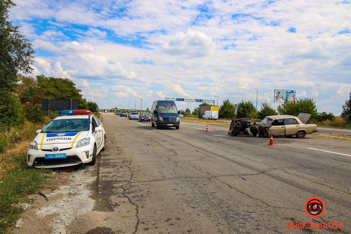 На месте работают сотрудники полиции На месте работают сотрудники полиции