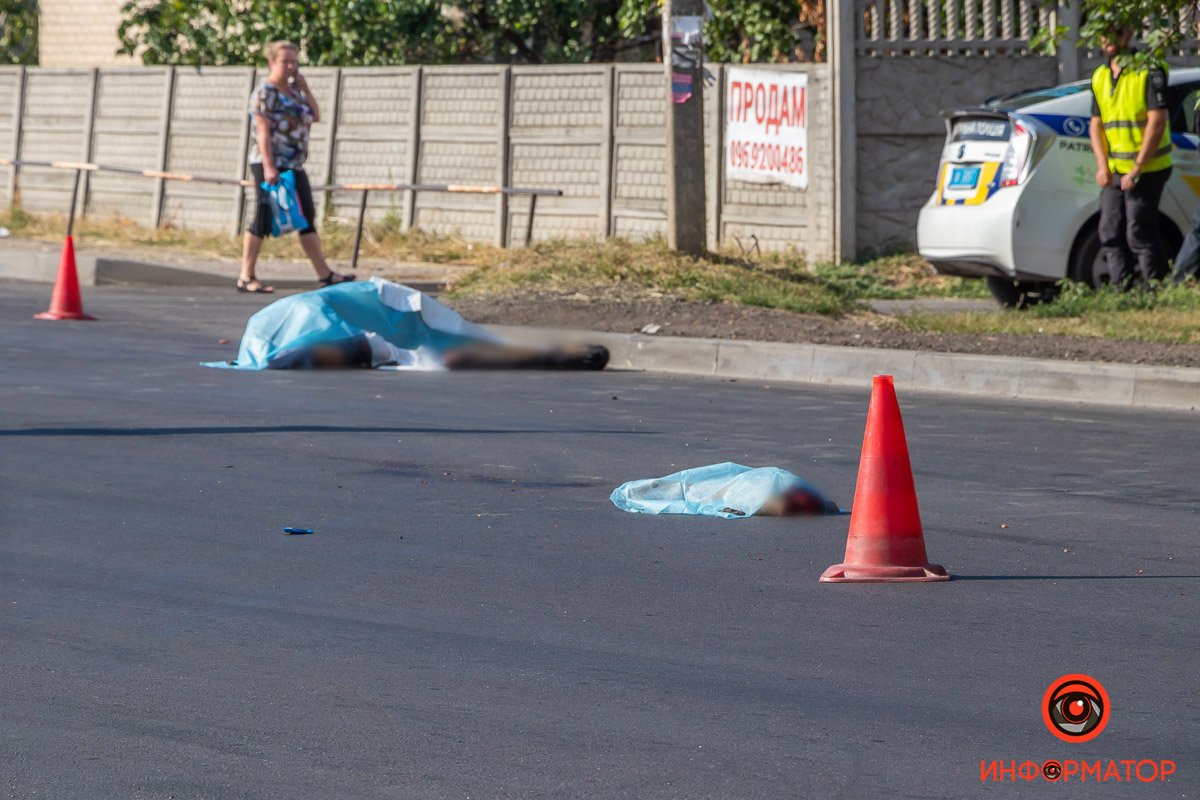 Одна полоса улицы перекрыта