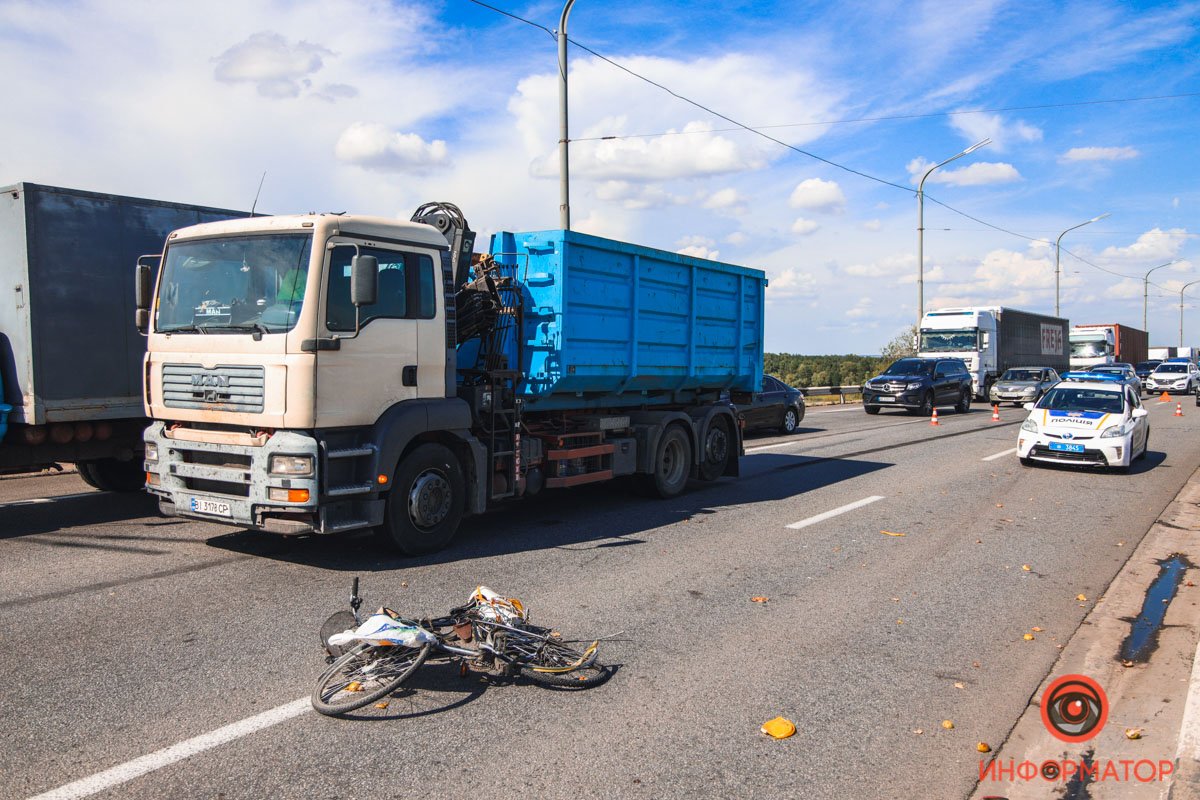 На месте работает полиция