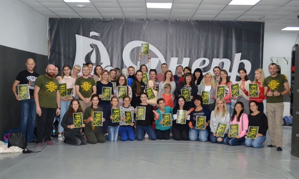 За расписанием тренингов можно следить на их страницах в социальных сетях За расписанием тренингов можно следить на их страницах в социальных сетях