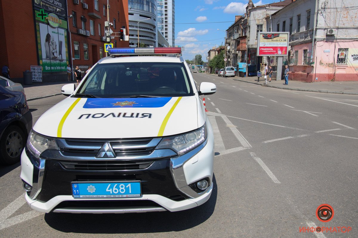 В Днепре на Коцюбинского микроавтобус сбил несовершеннолетнего велосипедиста и попытался скрыться 1