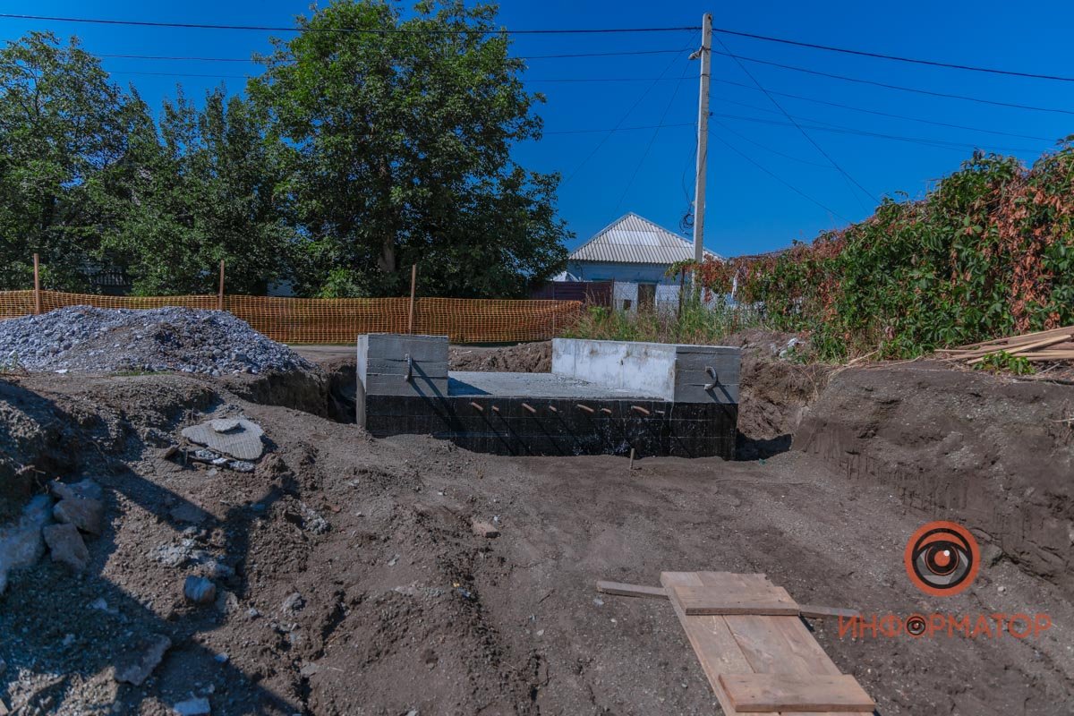 Строительство планируют закончить до октября Строительство планируют закончить до октября