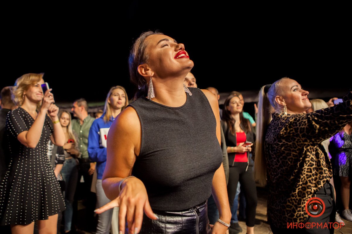 Никто не мог усидеть на месте