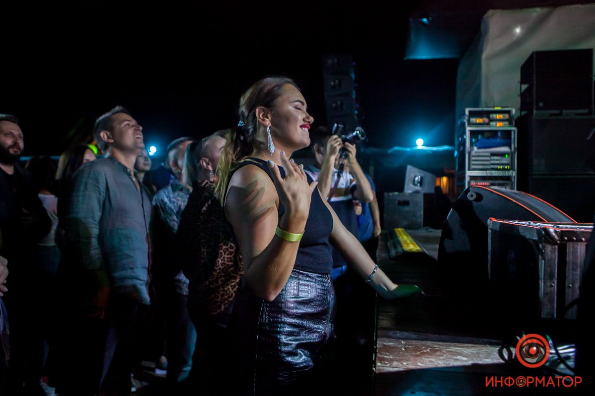 Без лишних слов