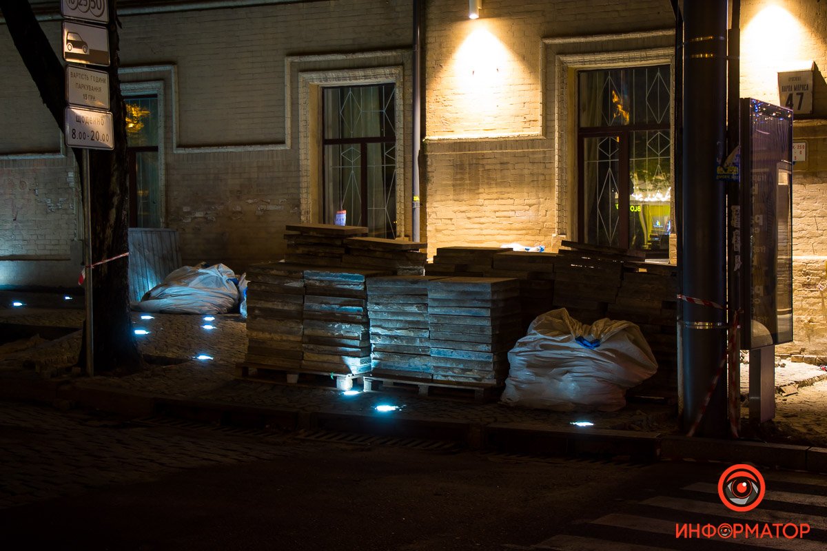 Новый тротуар под колледжем культуры и искусств Новый тротуар под колледжем культуры и искусств