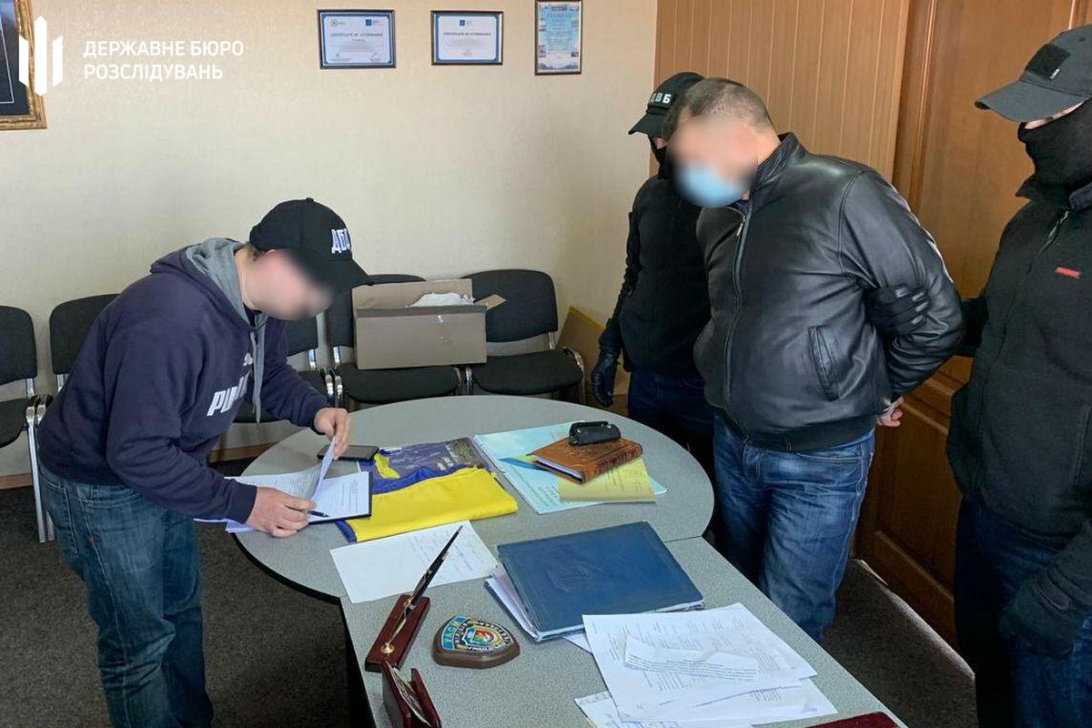 Обвиняемому грозит от 4 до 8 лет лишения свободы Обвиняемому грозит от 4 до 8 лет лишения свободы