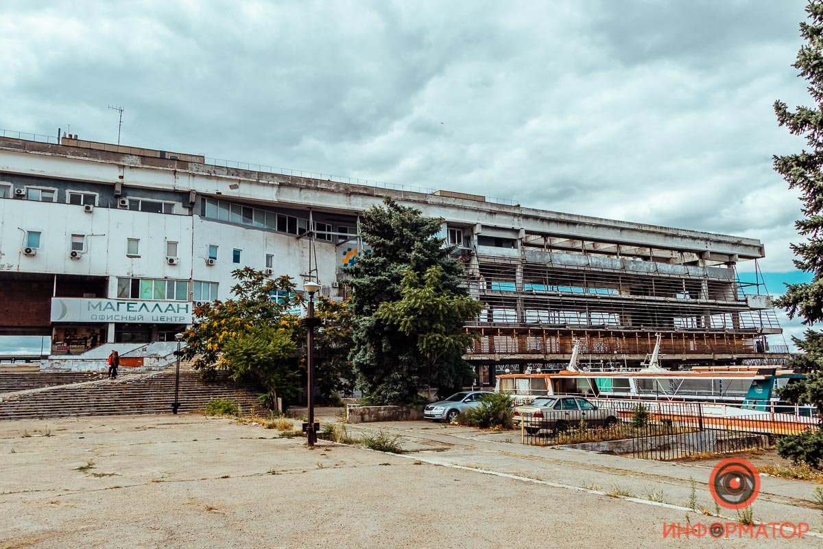 Хотели возвести современный бизнес-центр Хотели возвести современный бизнес-центр