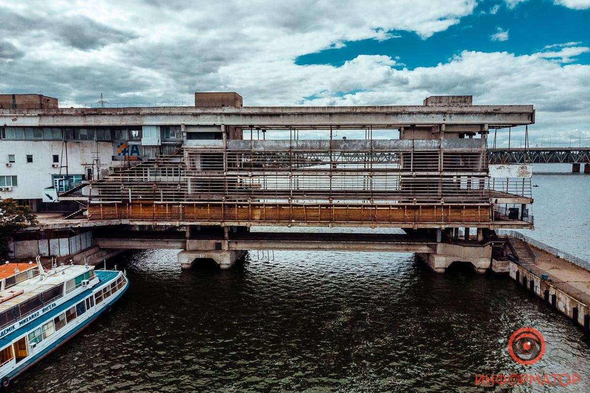 Старые железные конструкции Старые железные конструкции