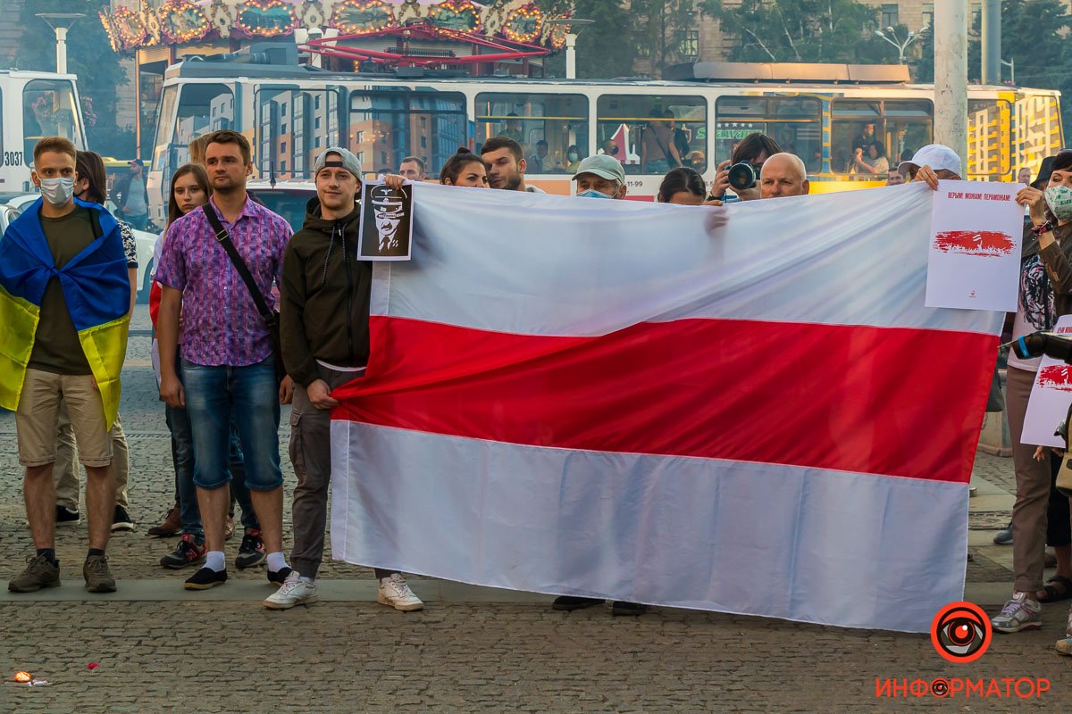 Мирно и искренне Мирно и искренне